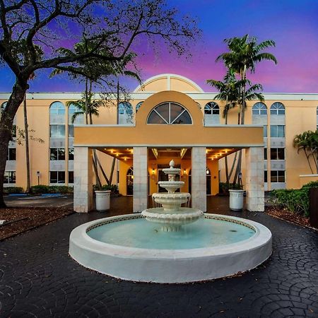 La Quinta By Wyndham Fort Lauderdale Tamarac Exterior photo