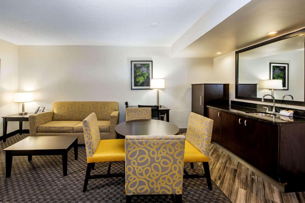 La Quinta By Wyndham Fort Lauderdale Tamarac Exterior photo