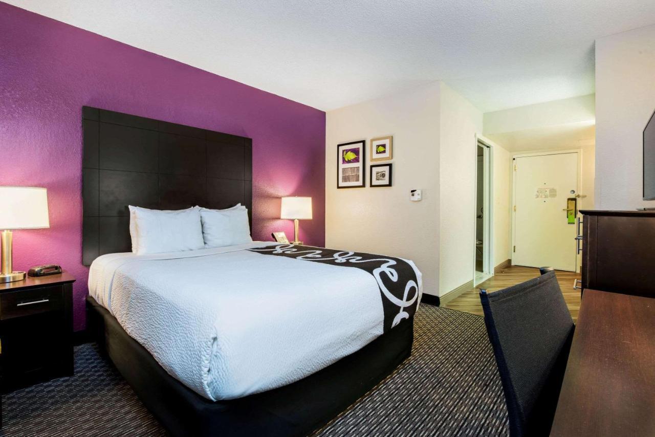 La Quinta By Wyndham Fort Lauderdale Tamarac Exterior photo